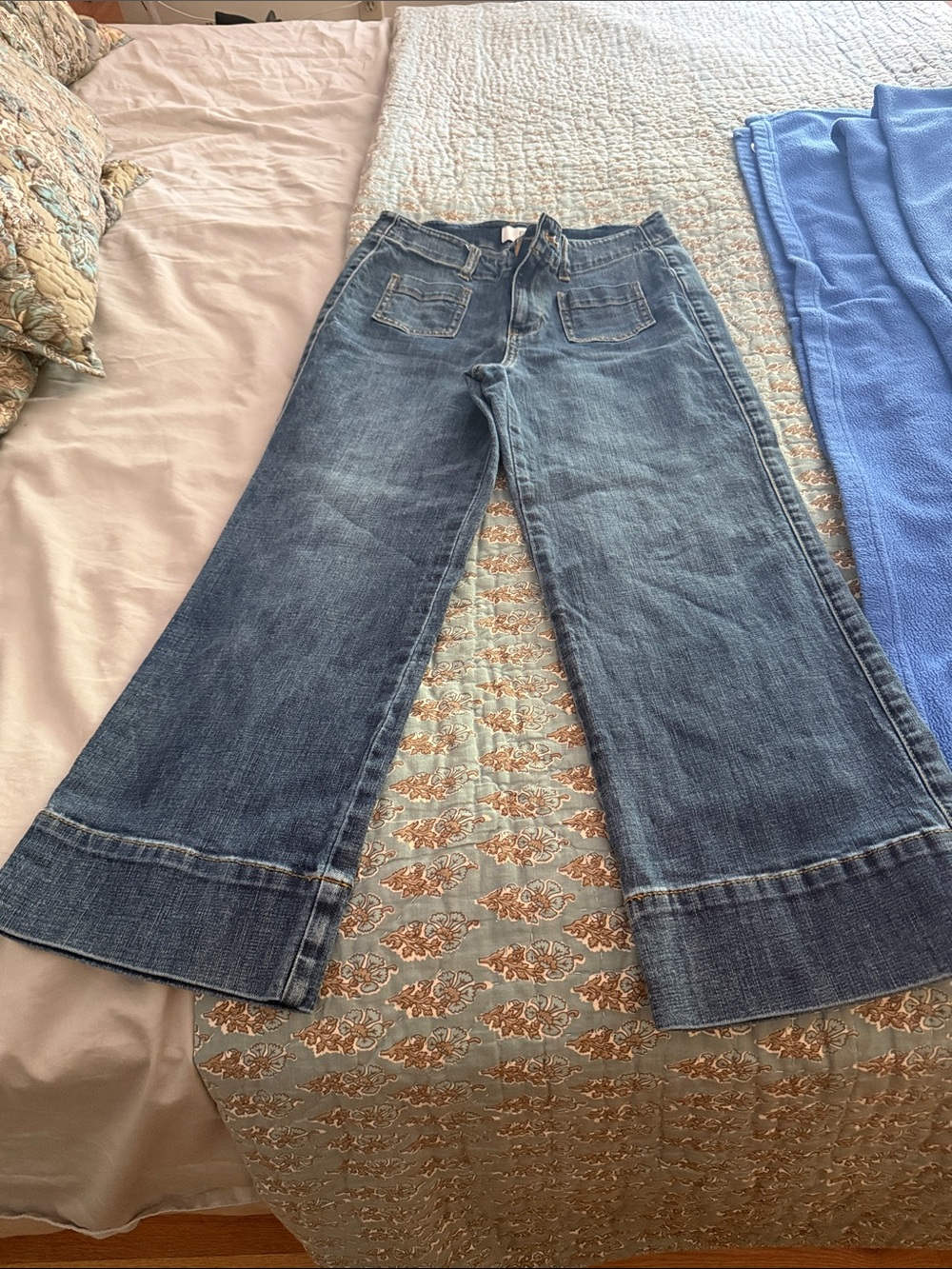 CAbi Wide-Leg Flare Jeans in Dark Blue Wash